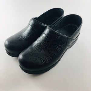 Danskos Black Print 38